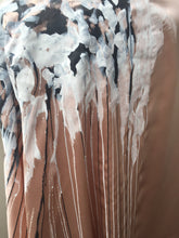 Load image into Gallery viewer, Valerj Pobega Goodbye Berlin cocoon